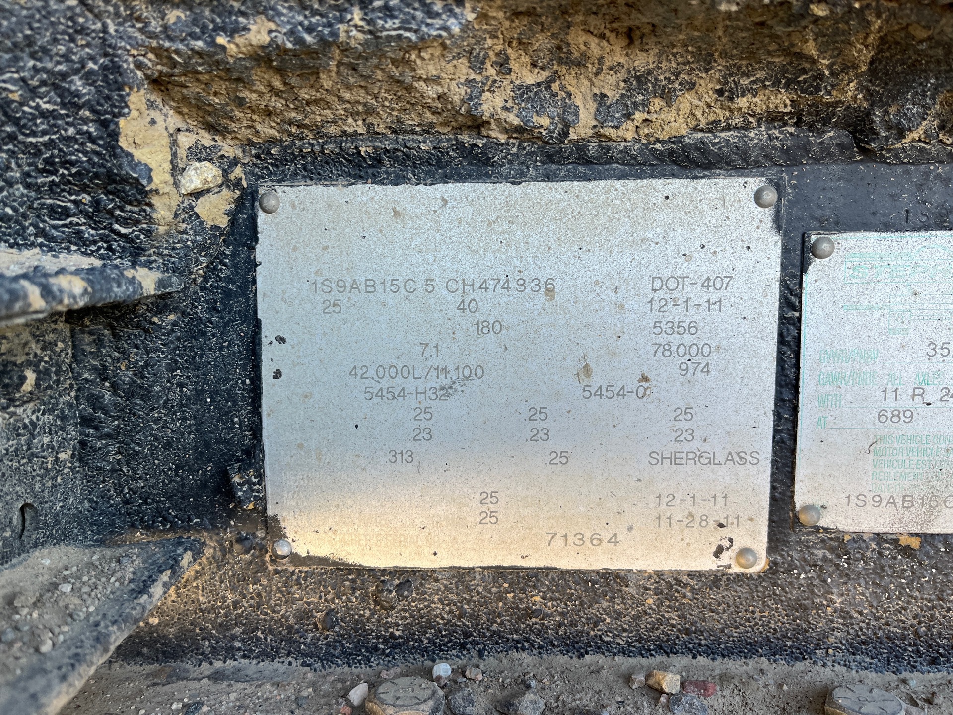 Metal ID Plate Image
